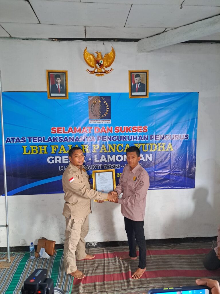 MEMBELA HAK HUKUM RAKYAT KECIL,LBH FPY GELAR PENGUKUHAN PENGURUS GRESIK – LAMONGAN RAYA