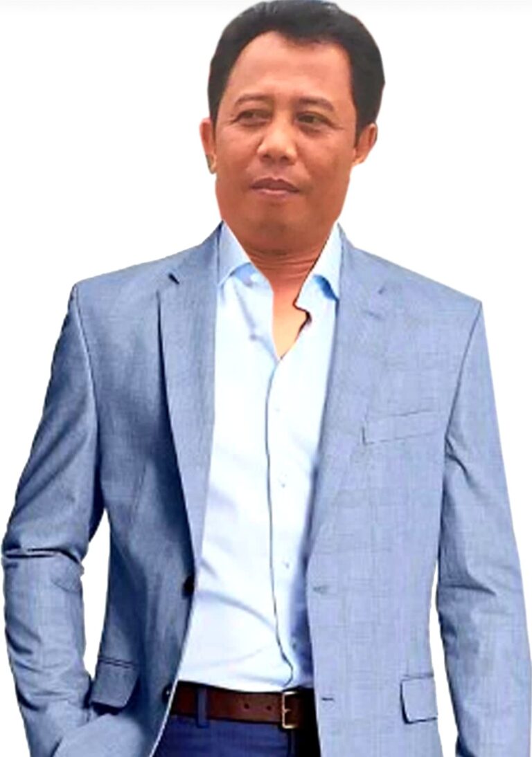 BERKIBAR, BERSATU BANGKIT UNTUK KUBU RAYA: BERNADUS SIAP MAJU SEBAGAI CALON BUPATI KUBU RAYA PERIODE 2024-2029