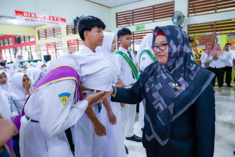 Cegah Kekerasan dan Bullying Di Lingkungan Sekolah, Wabup Gresik Bergerak Melakukan Edukasi