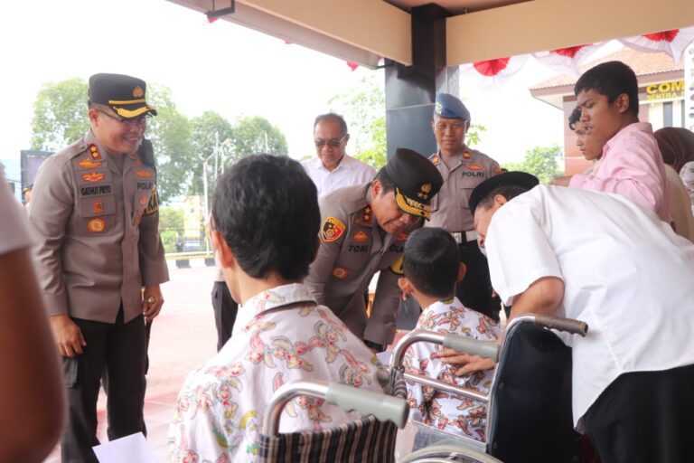 Kapolda Jatim Kunjungi Polres Trenggalek Bahas Kamtibmas Jelang Pemilu 2024 dan Karhutla