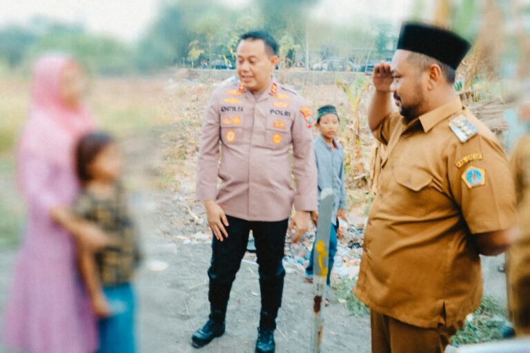 Kunjungi Korban Dugaan _Bullying_, Gus Yani Pastikan Pemkab Gresik Beri Pendampingan Maksimal