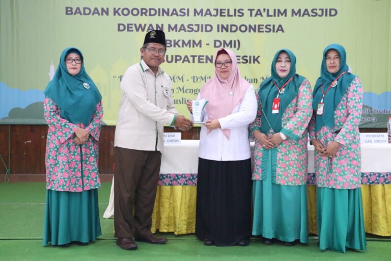 Nahkodai BKMM Gresik, Bu Min Inginkan BKMM Berperan Lebih Dalam Wujudkan Lingkungan Ramah Anak Dan Pengolahan Sampah