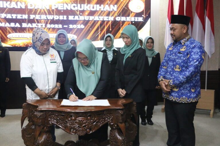 Pelantikan Anggota Perwosi Gresik Jadi Upaya Tingkatkan Kebiasaan Berolahraga Untuk Kaum Perempuan