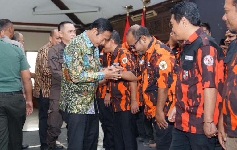 MPC Pemuda Pancasila Lamongan Resmi Dikukuhkan Oleh AA LaNyalla Mahmud Mattalitti